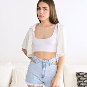 752- Short Mom