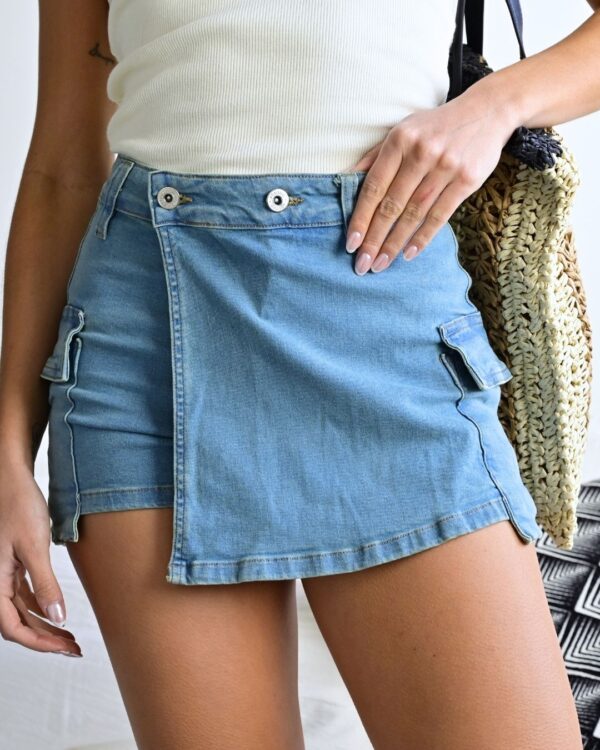 701- Short Pollera Cargo