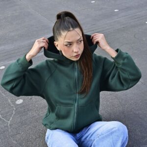05 – Campera oversize manga ranglan