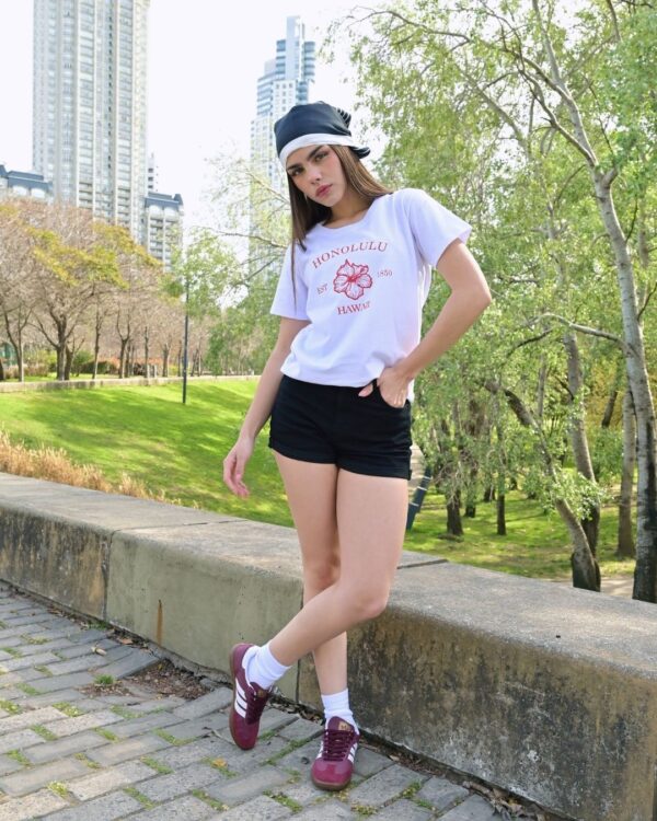 1034- Short con doblez