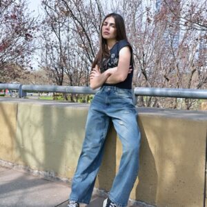 1109– Jeans Barrel