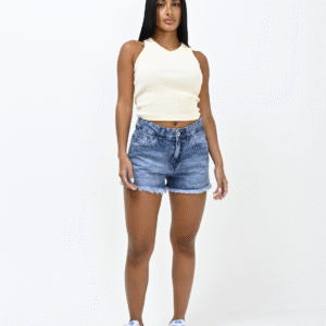 1026- Short Mom