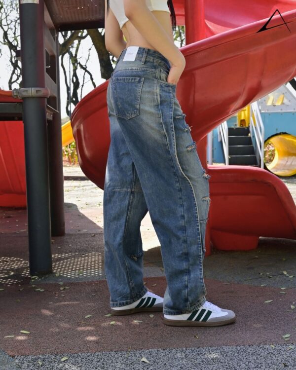 1042– Jeans Barrel - Imagen 2