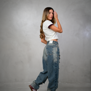 1042– Jeans Barrel