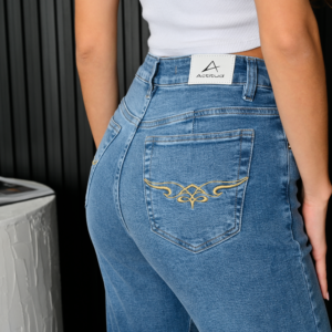 1186- Jeans Palazzo con bordado