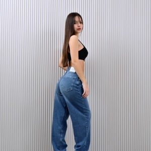 1254– Baggy con tachas